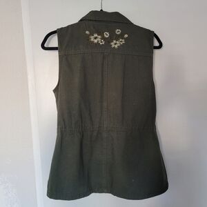 Ashley by 26 International Green Floral Embroidered Vest